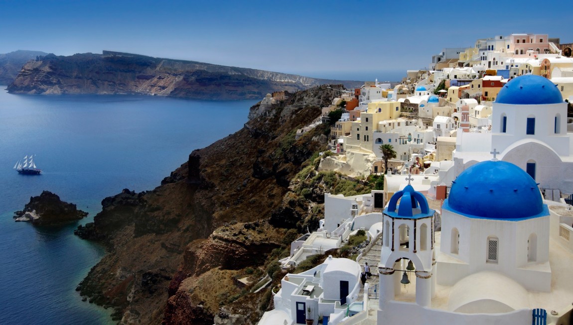 santorini.jpg