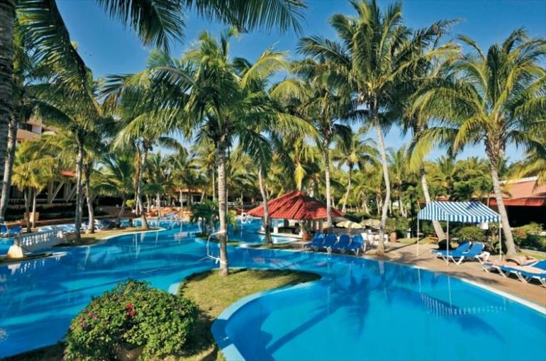 hotel-tryp-habana-libre.jpg